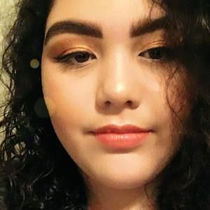 Meet your Posher, Cecilia